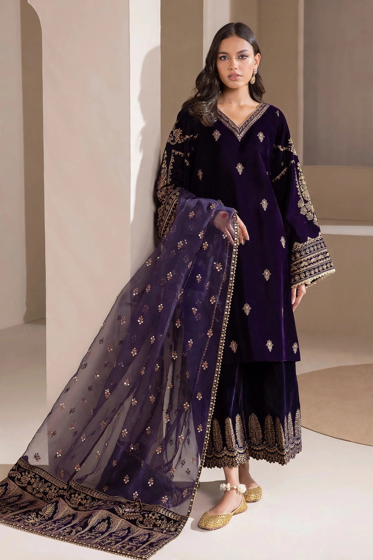 Baroque D-247 — Deep Aubergine Velvet 3-Piece | VN-013