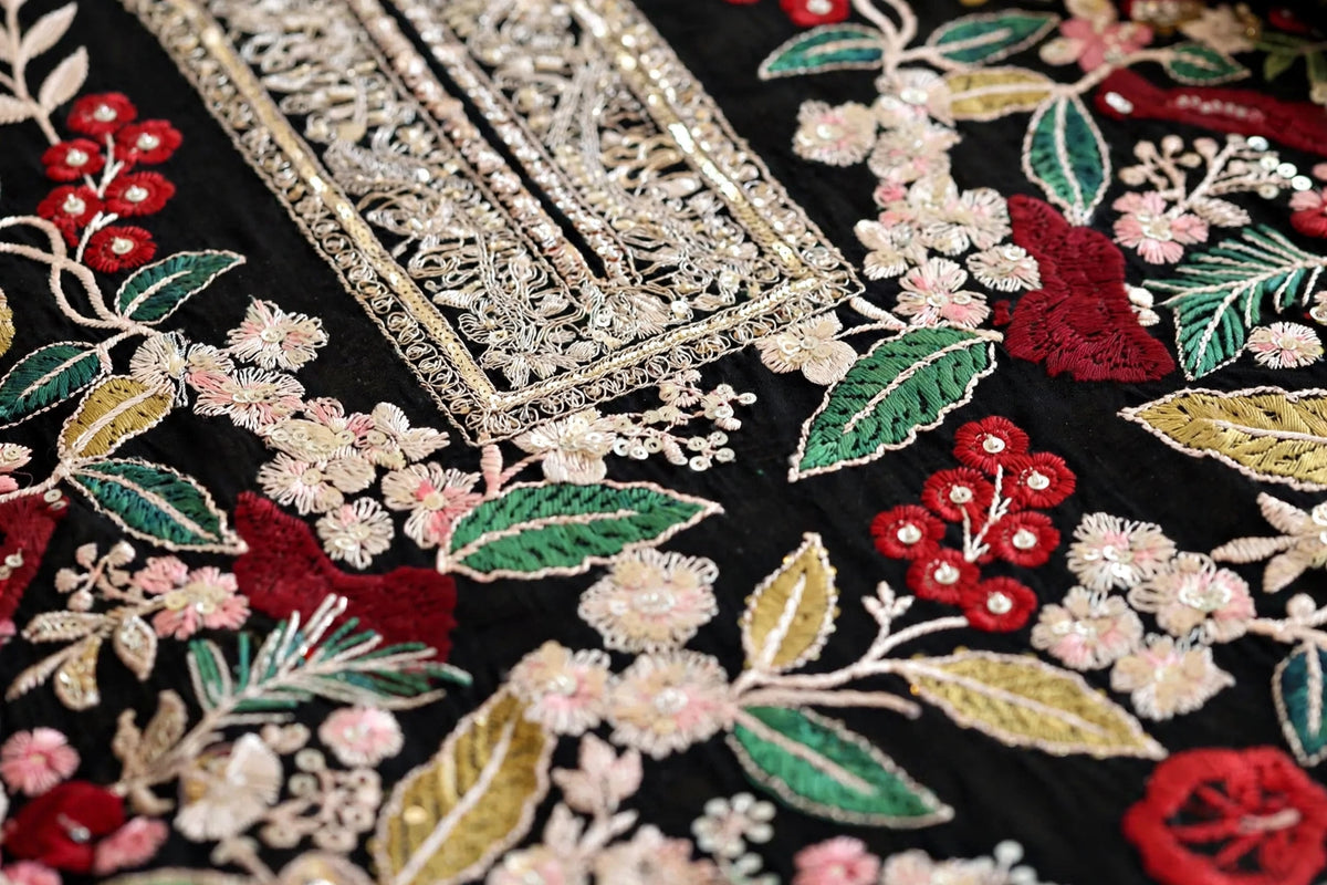 Floral Jaal — Black Embroidered Dhanak 3-Piece | VN-030